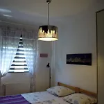 House Emc فيلة *