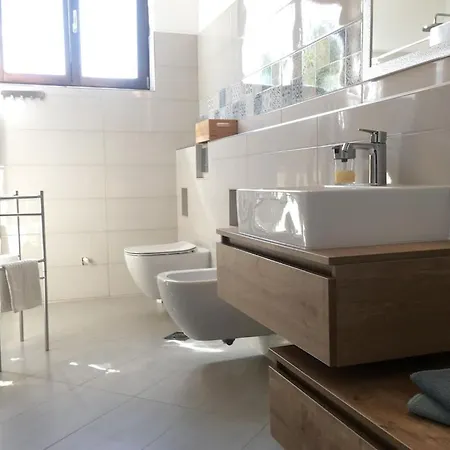 Villa House Emc