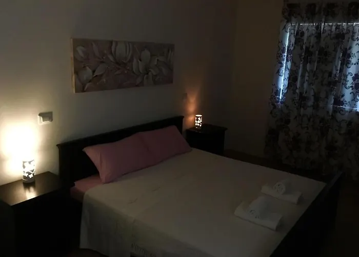 House Emc Villa *