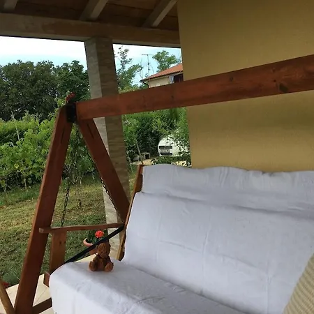 House Emc Villa