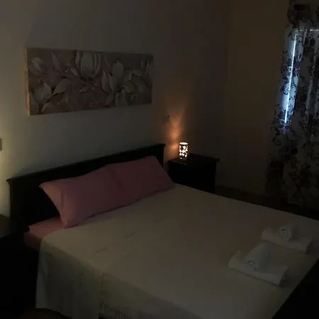 House Emc Villa *
