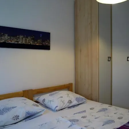House Emc Umag